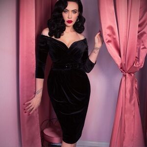 Vixen by Micheline Pitt Black Velvet Starlet Dress - Size XS